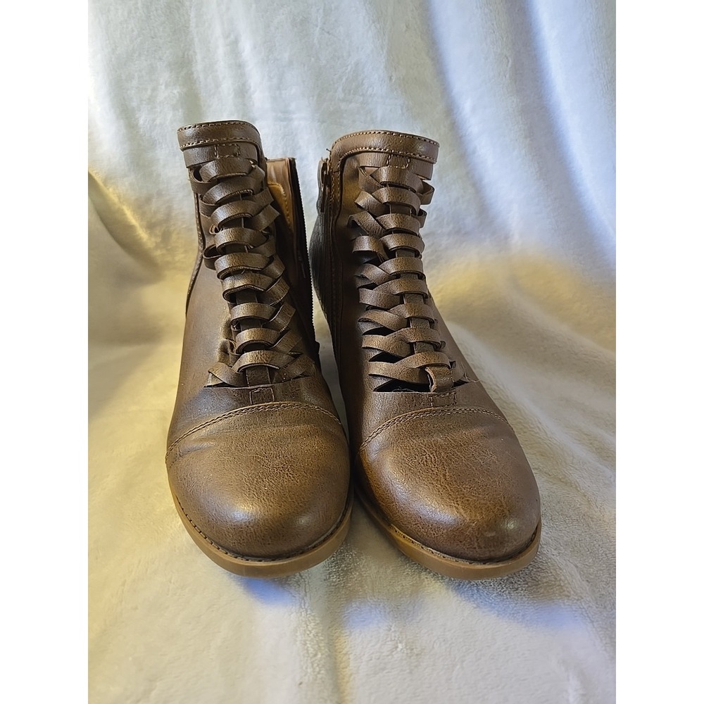 BARETRAPS Womens‎ Brown Ankle Boots Stacked Heel Zip-Up  Size 9 M Shoes
